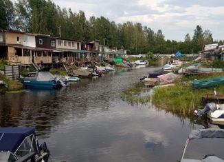 Продаю гараж, 10 м2, Синявинское городское поселение