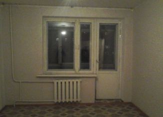 Сдаю в аренду 1-комнатную квартиру, 30 м2, Балашов, улица Менделеева, 5