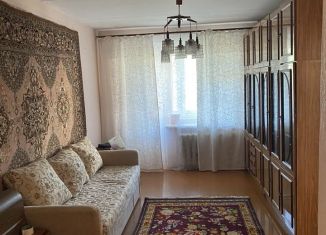 3-комнатная квартира в аренду, 50 м2, Курган, улица Василия Блюхера, 6, жилой район Центральный