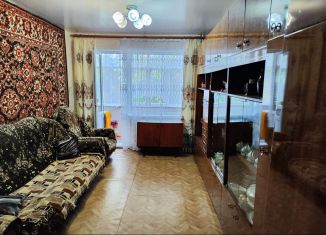 Продается 3-комнатная квартира, 61.6 м2, Алатырь, Московская улица, 125