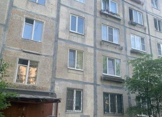 Продам 1-комнатную квартиру, 31 м2, Санкт-Петербург, 2-й Рабфаковский переулок, 15к1, метро Обухово