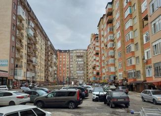 Продам 3-комнатную квартиру, 115 м2, Махачкала, Газопроводная улица, 8к2, Советский район