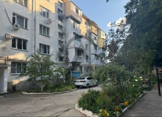 Продается 2-ком. квартира, 49 м2, Туапсе, улица Калараша, 16