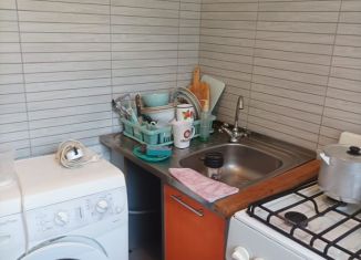 Сдам 2-комнатную квартиру, 30 м2, Тихвин, улица Машиностроителей, 40Б