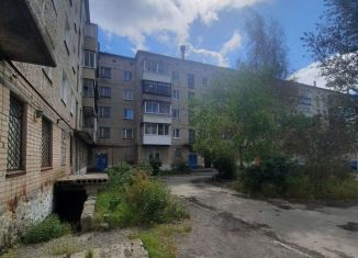 Продам 3-комнатную квартиру, 60 м2, Красноуральск, улица Толстого, 4