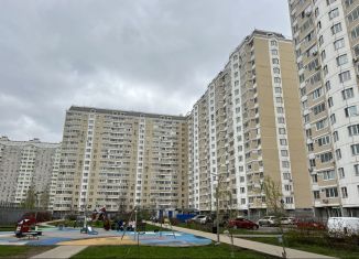 2-ком. квартира в аренду, 60.3 м2, Московский, ЖК Первый Московский, улица Никитина, 12