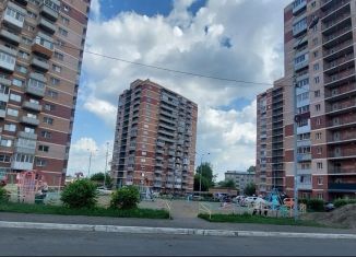 Продам 2-ком. квартиру, 55.5 м2, Иркутск, улица Розы Люксембург, 118/2, ЖК Премьер