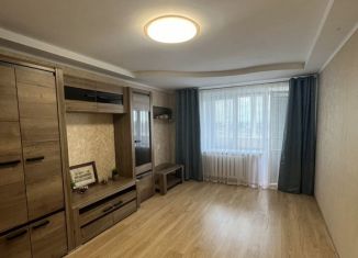 Продам однокомнатную квартиру, 32 м2, Татарстан, улица Нахимова, 2