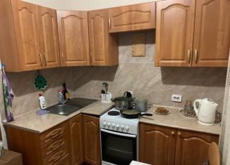 Сдам 1-ком. квартиру, 39 м2, Подольск, улица 43-й Армии, 19