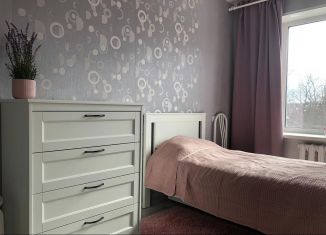 Продажа двухкомнатной квартиры, 43.8 м2, Кемь, улица Каменева, 8