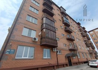 Продаю 3-ком. квартиру, 89.5 м2, Грозный, улица Горняков, 2А