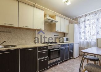 Продается 2-комнатная квартира, 44 м2, Казань, улица Химиков, 3