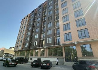 Продается 2-ком. квартира, 79 м2, Дагестан, улица Ушакова, 4Б