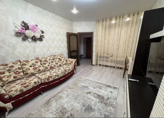 Сдается в аренду 1-ком. квартира, 35 м2, Республика Башкортостан, улица Чапаева, 10