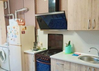 Продается 1-комнатная квартира, 41.1 м2, Горячий Ключ, улица Ярославского, 146Ек9