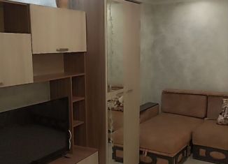 Сдаю в аренду 1-ком. квартиру, 32 м2, Кропоткин, Красная улица, 146