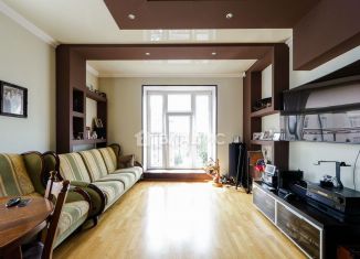 Продам 3-комнатную квартиру, 110.5 м2, Калининград, Корабельная улица, 1