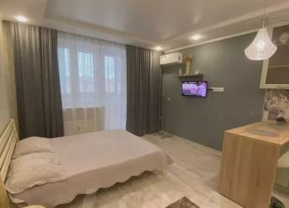 Квартира на продажу студия, 31.2 м2, Тюмень, улица Дмитрия Менделеева, 2, ЖК Кристалл