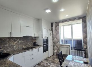 Однокомнатная квартира на продажу, 39.2 м2, Тюмень, улица 50 лет Октября, 75к2, ЖК Славутич