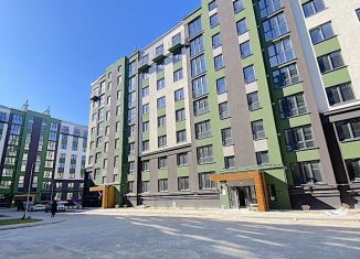 Продам 1-ком. квартиру, 38 м2, Калининград, Коммунистическая улица, 127к3