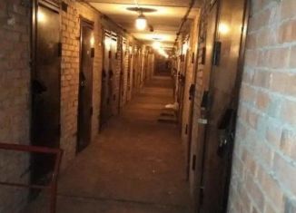 Продам гараж, 10 м2, Тюмень, улица Мира, 27