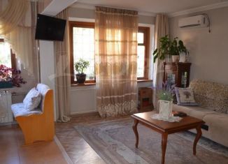 Продажа 2-ком. квартиры, 68.9 м2, Сочи, улица Фрунзе, 21, микрорайон Голубые Дали