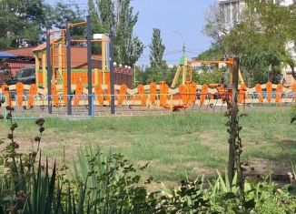 Продам 2-комнатную квартиру, 44 м2, Керчь, улица Будённого, 3