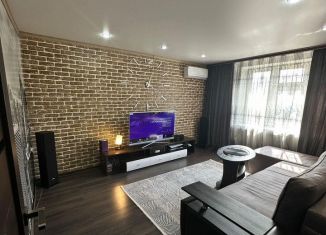 Продам двухкомнатную квартиру, 52 м2, Краснодар, Октябрьская улица, 44, Октябрьская улица