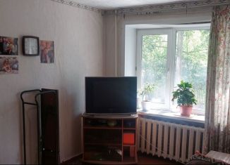 Продажа двухкомнатной квартиры, 45.8 м2, Боровичи, улица Мира, 153