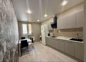 Сдаю 1-комнатную квартиру, 40 м2, Краснодар, Кореновская улица, 2к2, микрорайон 2-я Площадка