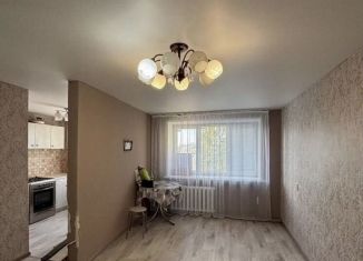 Двухкомнатная квартира на продажу, 41 м2, Салават, Октябрьская улица, 34