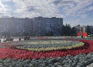 Продам 2-ком. квартиру, 45 м2, Серов, улица Заславского, 24