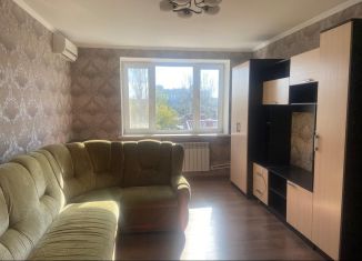 Продам 3-ком. квартиру, 67.3 м2, Крым, улица Декабристов, 9к2