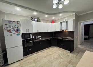 Продаю 2-ком. квартиру, 65 м2, Краснодар, улица имени В.Н. Мачуги, 4/2, ЖК Феникс