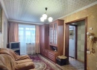 Сдается в аренду 2-комнатная квартира, 44 м2, Губкин, улица Кирова, 42