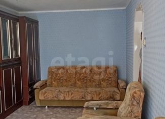 Продаю двухкомнатную квартиру, 44.2 м2, Златоуст, проспект имени Ю.А. Гагарина, 3-я линия, 10