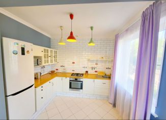 Продаю дом, 151.4 м2, село Абрау-Дюрсо, переулок Луначарского, 2А