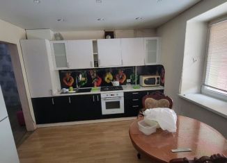 Продажа двухкомнатной квартиры, 67 м2, Копейск, Международная улица, 67В