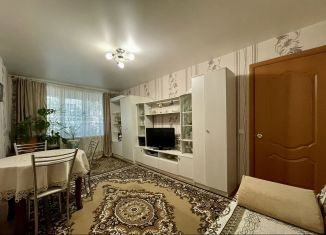 Продам двухкомнатную квартиру, 45 м2, посёлок городского типа Петра Дубрава, улица Коммунаров, 20