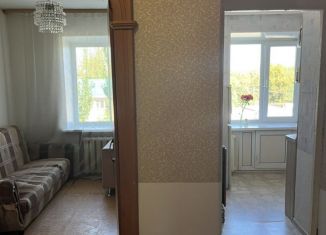 Продается 4-комнатная квартира, 62 м2, посёлок Московский, Озёрная улица, 5