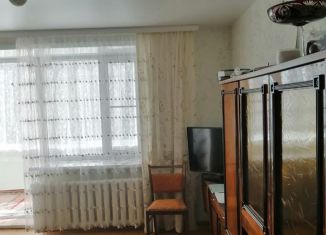 Продается 3-комнатная квартира, 63.6 м2, поселок городского типа Первомайский, Строительная улица, 4