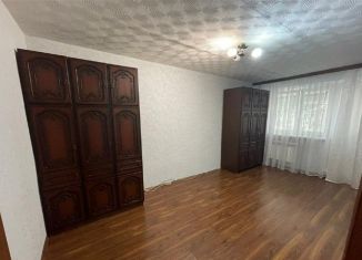 Продается 2-комнатная квартира, 43.3 м2, дачный посёлок Кокошкино, Школьная улица, 12