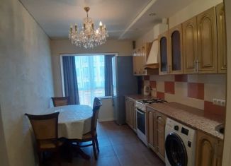 1-комнатная квартира на продажу, 41 м2, Владикавказ, улица Шамиля Джикаева, 6, 18-й микрорайон