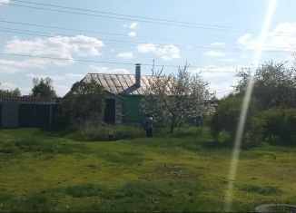 Продаю дом, 55 м2, поселок городского типа Анна, улица 9 Января, 17