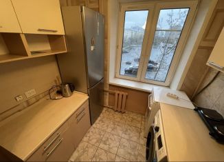 Сдается 3-ком. квартира, 60 м2, Москва, Беговая улица, 20к2, Беговая улица