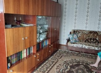 Продажа 2-ком. квартиры, 43.4 м2, Кыштым, улица Ленина, 44