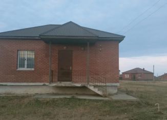 Продам дом, 50 м2, село Новолакское