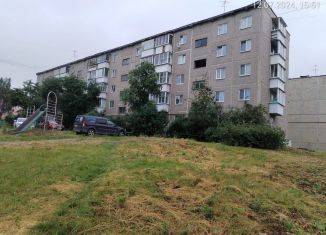 Продажа 1-комнатной квартиры, 32.5 м2, Ревда, улица Чехова, 47