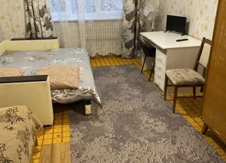 Сдается в аренду 2-ком. квартира, 51.5 м2, Волгоград, Дзержинский район, бульвар 30-летия Победы, 56