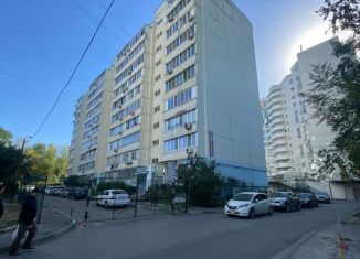 Продаю двухкомнатную квартиру, 56 м2, Ростов-на-Дону, улица Думенко, 3/1